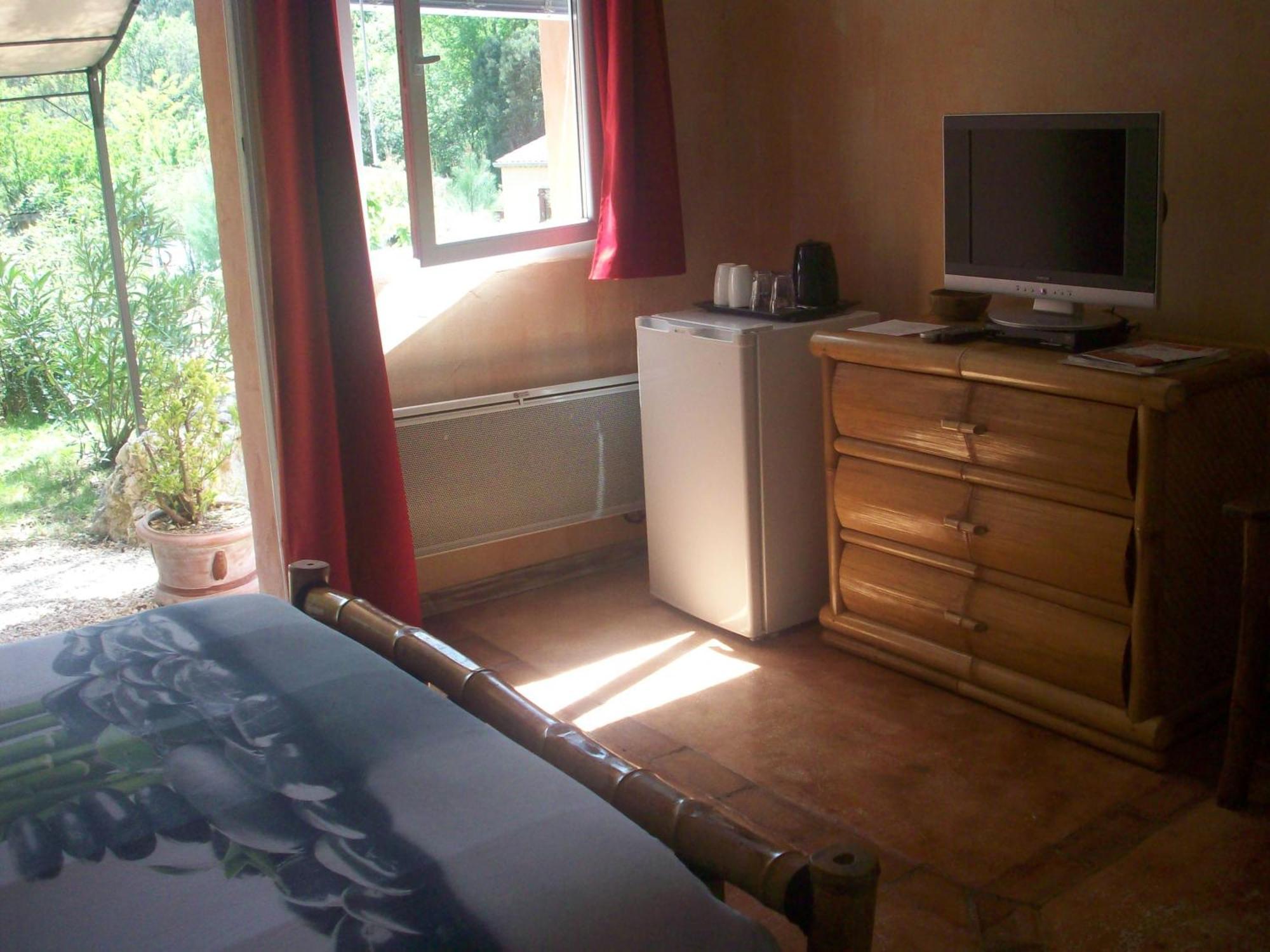 Studios Et Gite La Sauvasse Vagnas ห้อง รูปภาพ